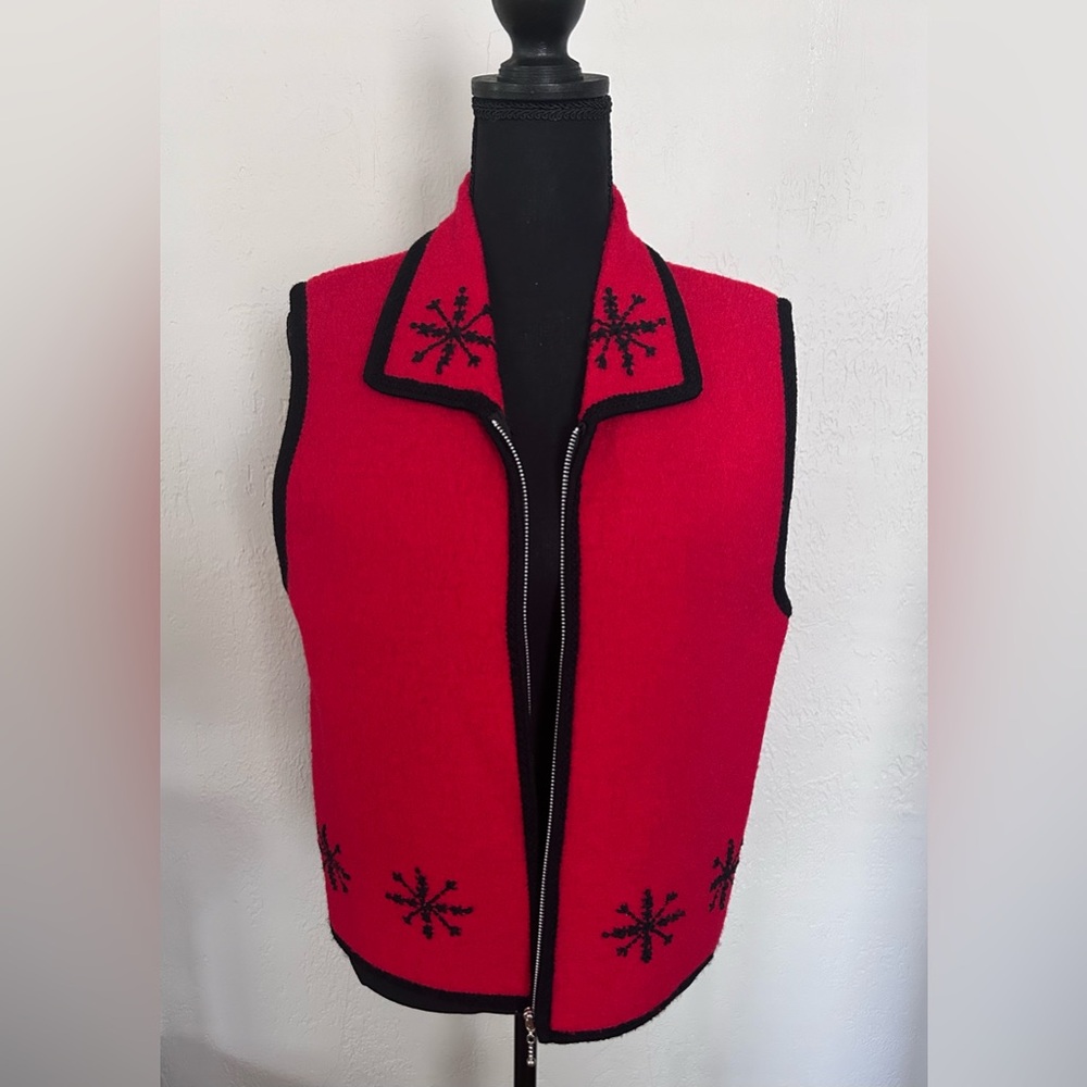 Stonebridge Vest